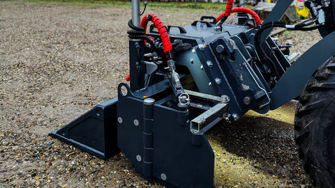 TDB Combi Leveller op Giant G2300 HD met MC 2D Evolute