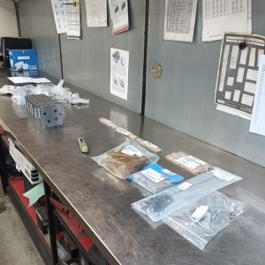 Hydrauliekblok samenstellen