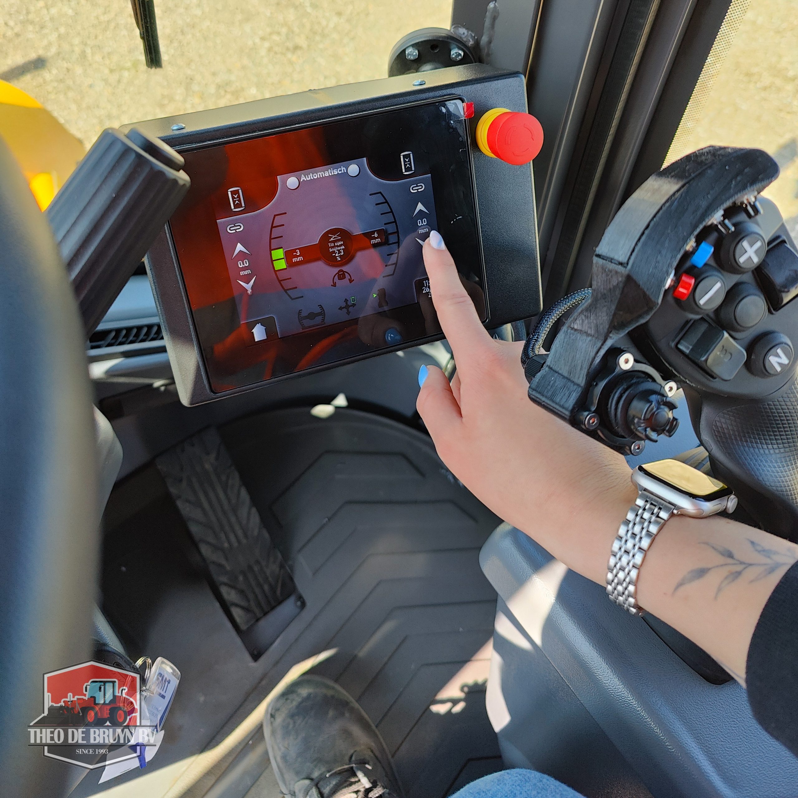 MC 2D Evolute Machine Control